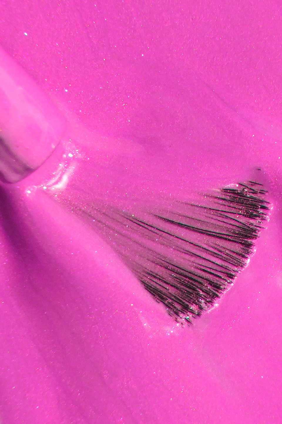 Smalto semipermanente fucsia Hula Hoop 15 ml - Image 2