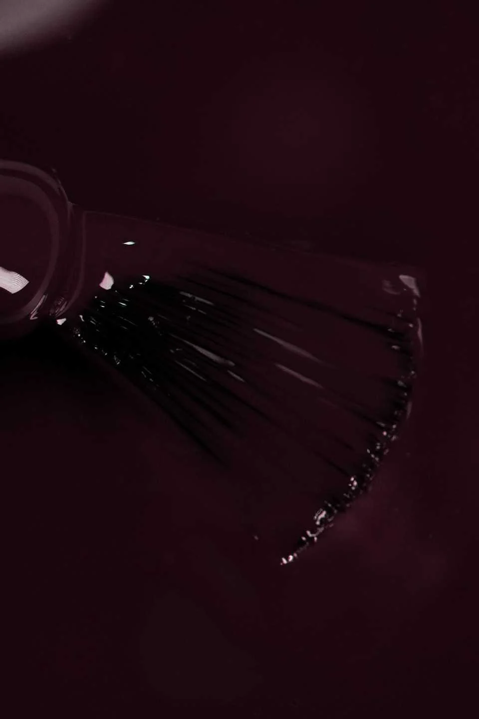 Smalto semipermanente rosso mogano Midnight Noir 15 ml - Image 2