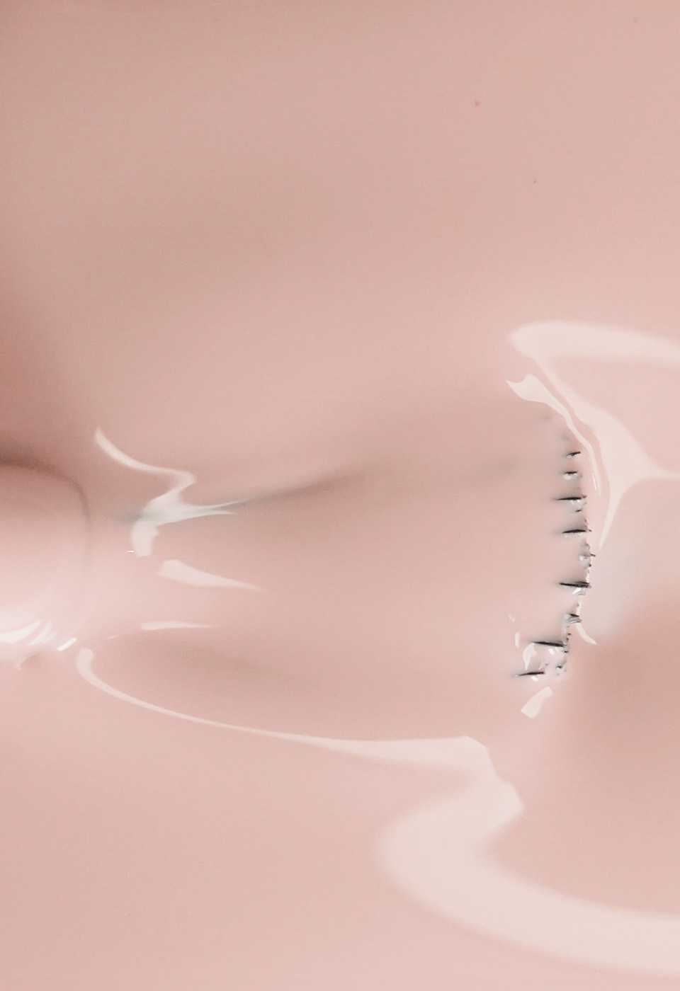 Smalto per unghie rosa camelia Leggerezza 15 ml - Image 2